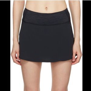 Outdoor Voices Hudson 4” Skort